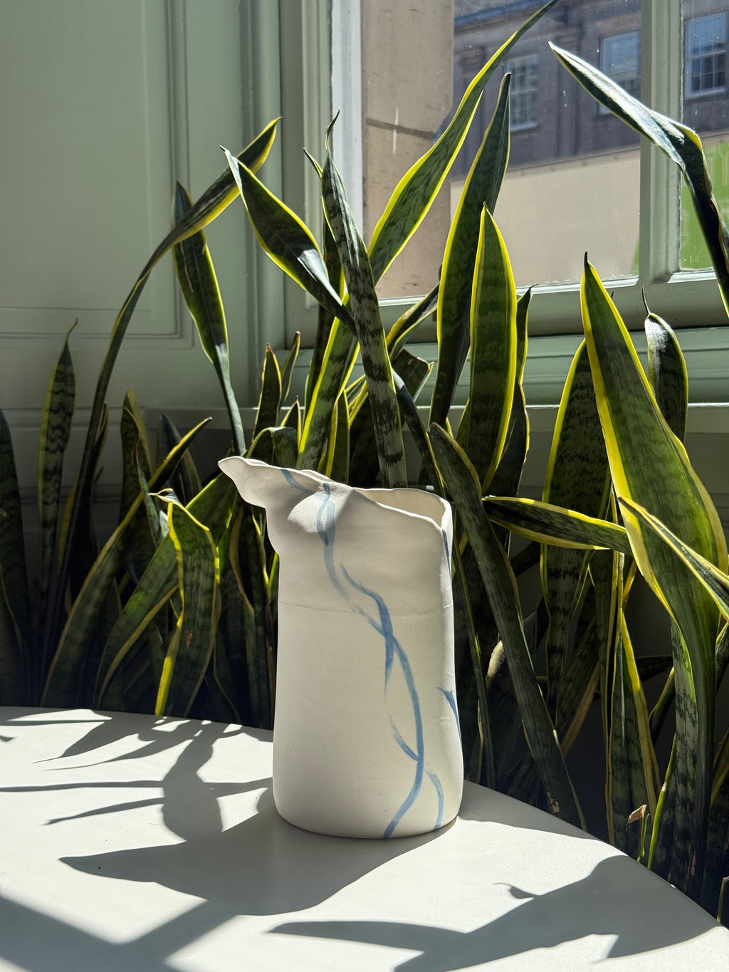 PRE-ORDER Porcelain Vase Small 02 | Nordic Home Living Collection