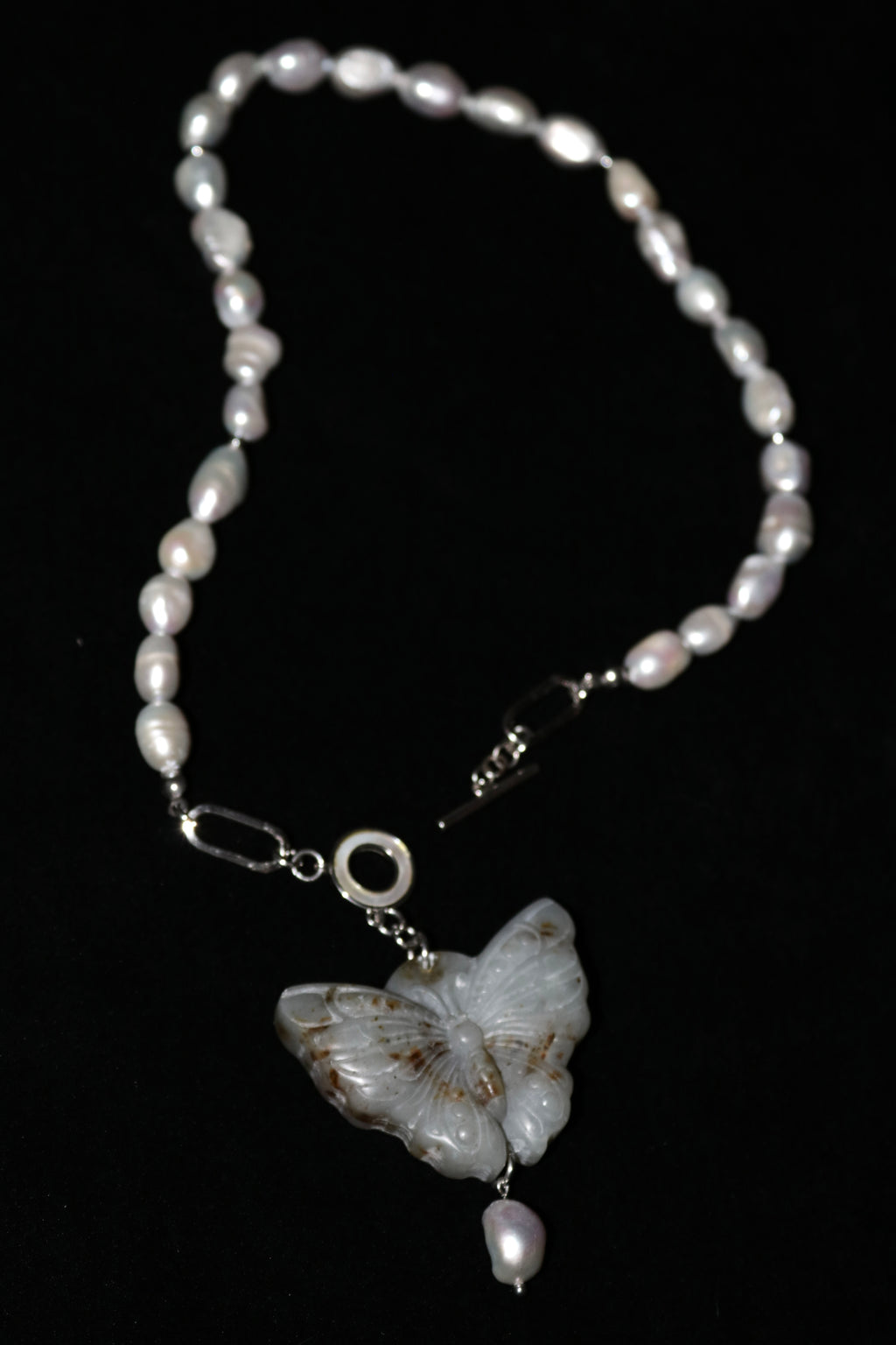 05. Pearl Grey | Jade Butterfly Necklace Series