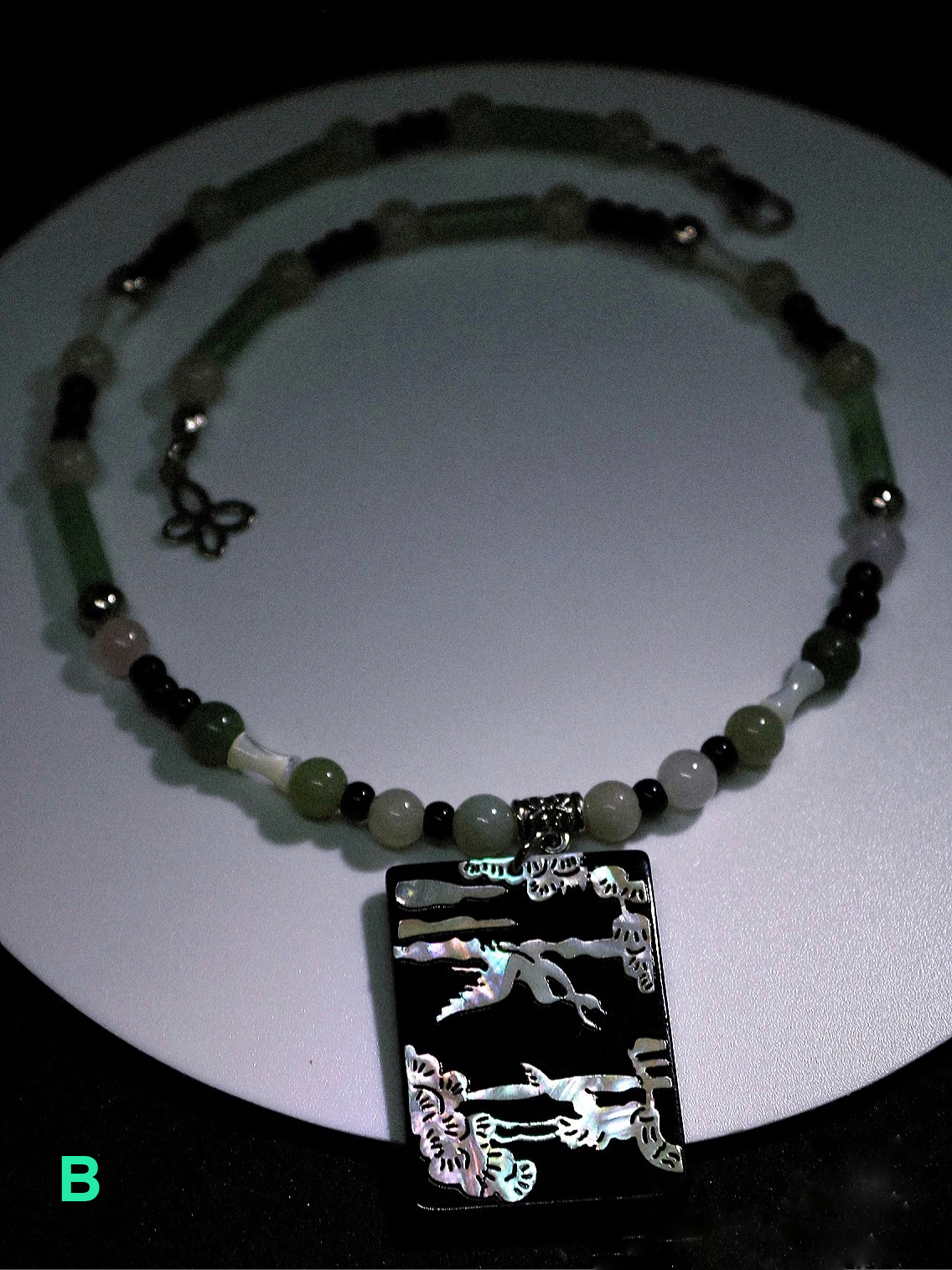 Nacre | Twin Necklace Collection